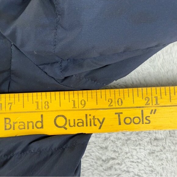 Uniqlo Women's Navy Blue Down Puffer Coat Size Medium - Picture 11 of 16